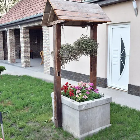 Dora Appartement *