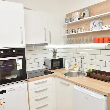 Dora Apartment