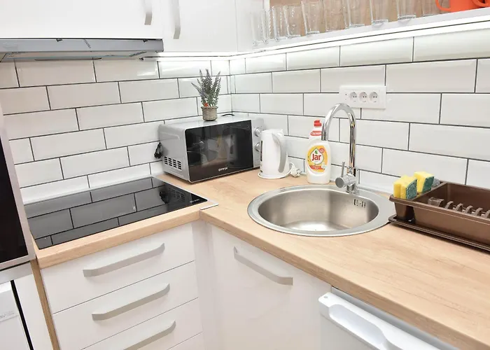 Dora 公寓 巴奇卡托波拉